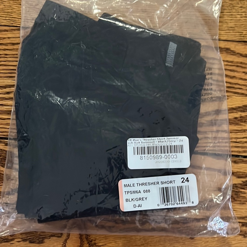 TYR Tech suit Jammer. Sz 24